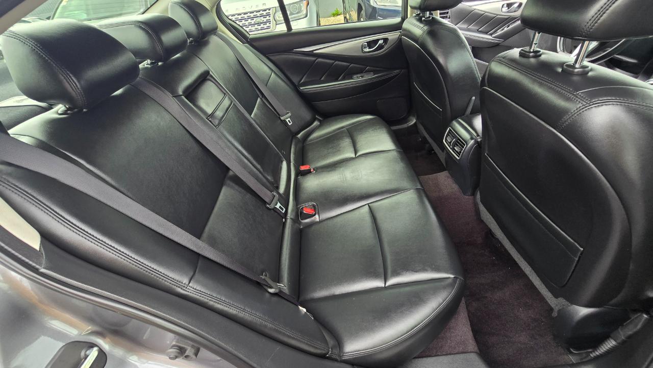 Infiniti Q50 3.0t LUXE AWD 2019