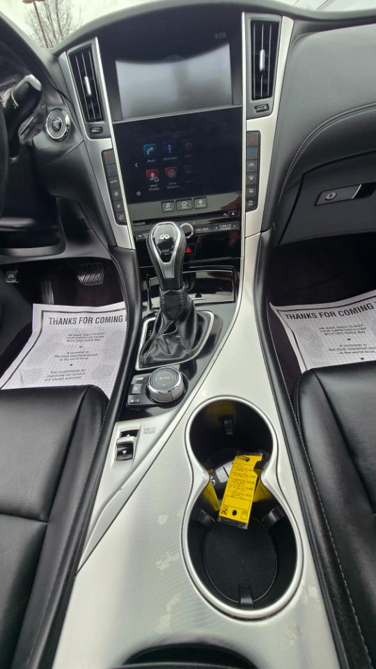 Infiniti Q50 3.0t LUXE AWD 2019