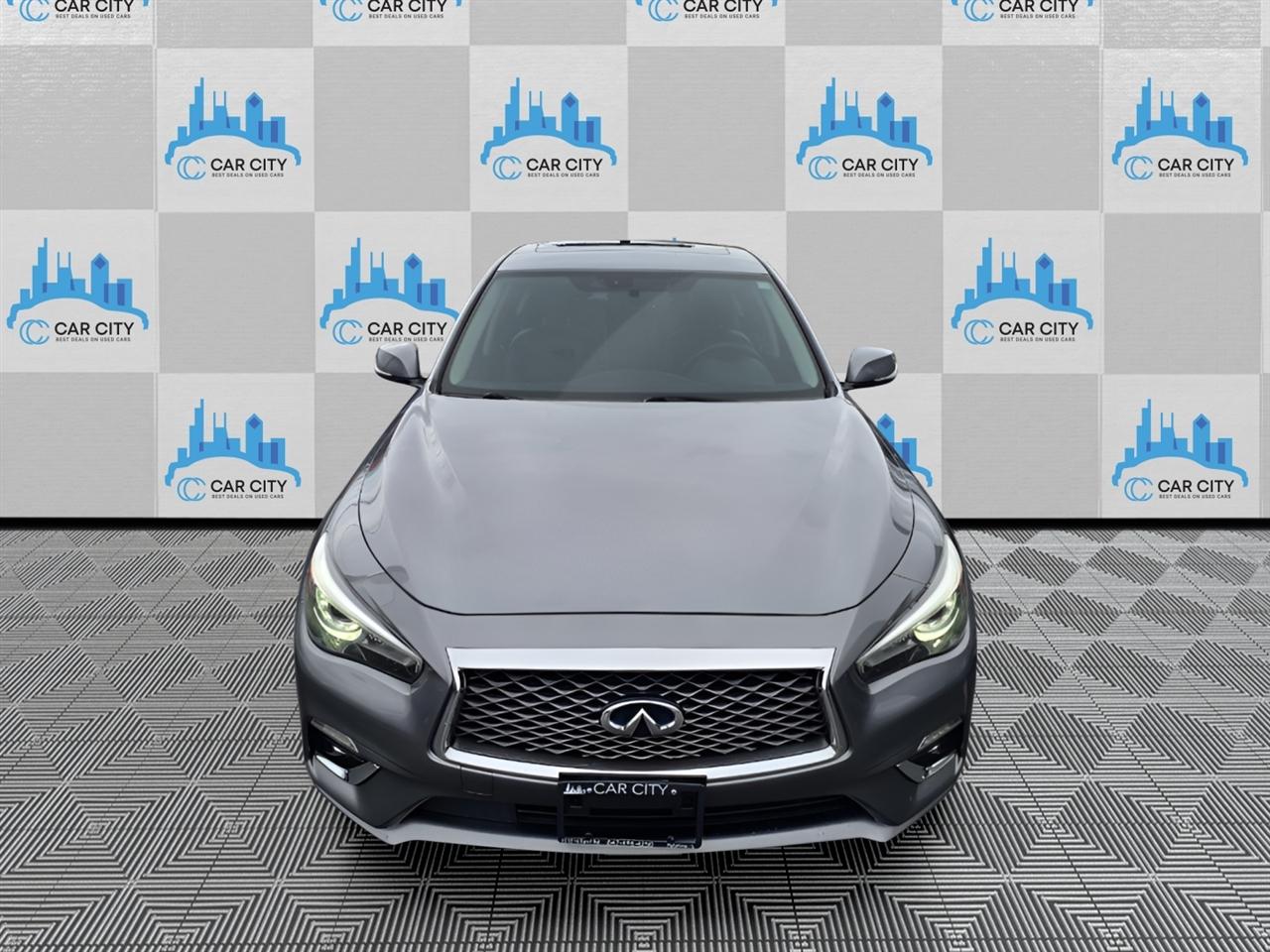 Infiniti Q50 3.0t LUXE AWD 2019