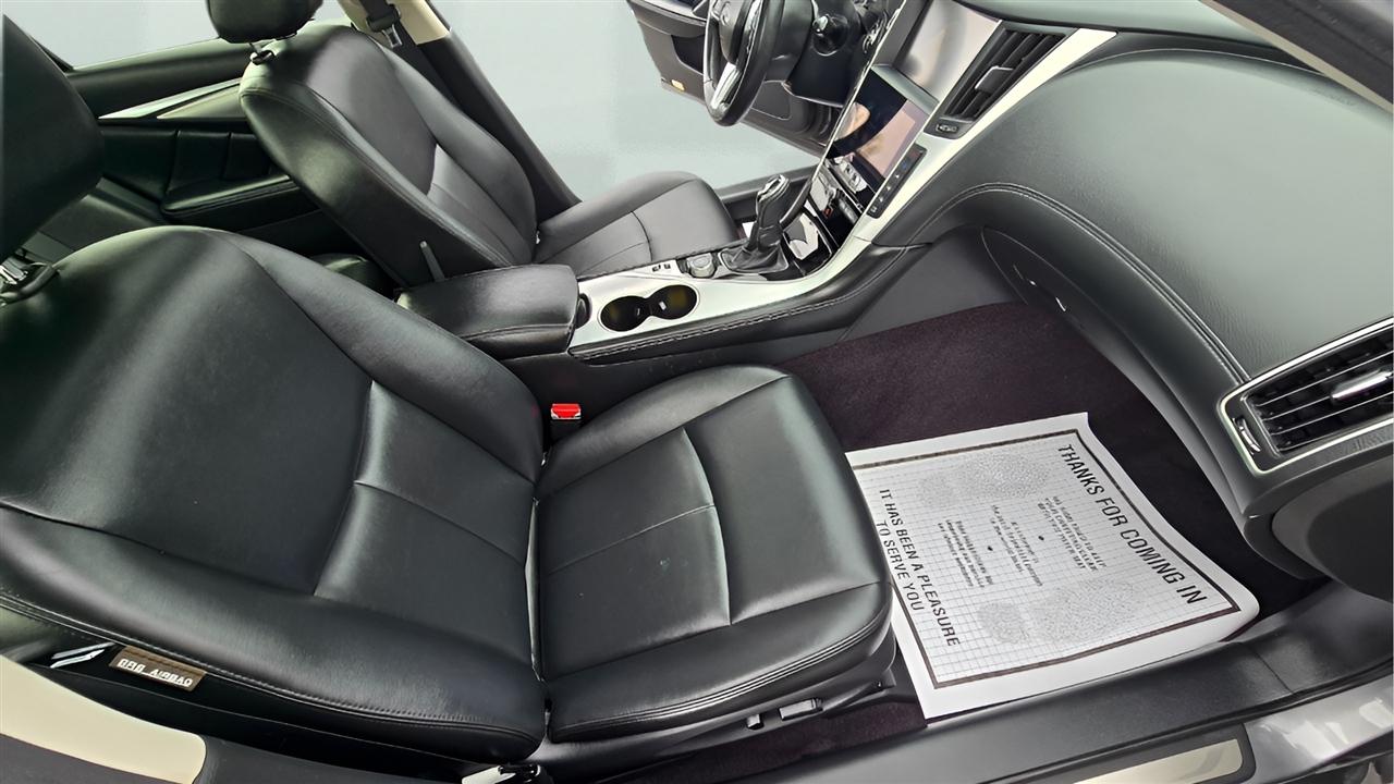 Infiniti Q50 3.0t LUXE AWD 2019