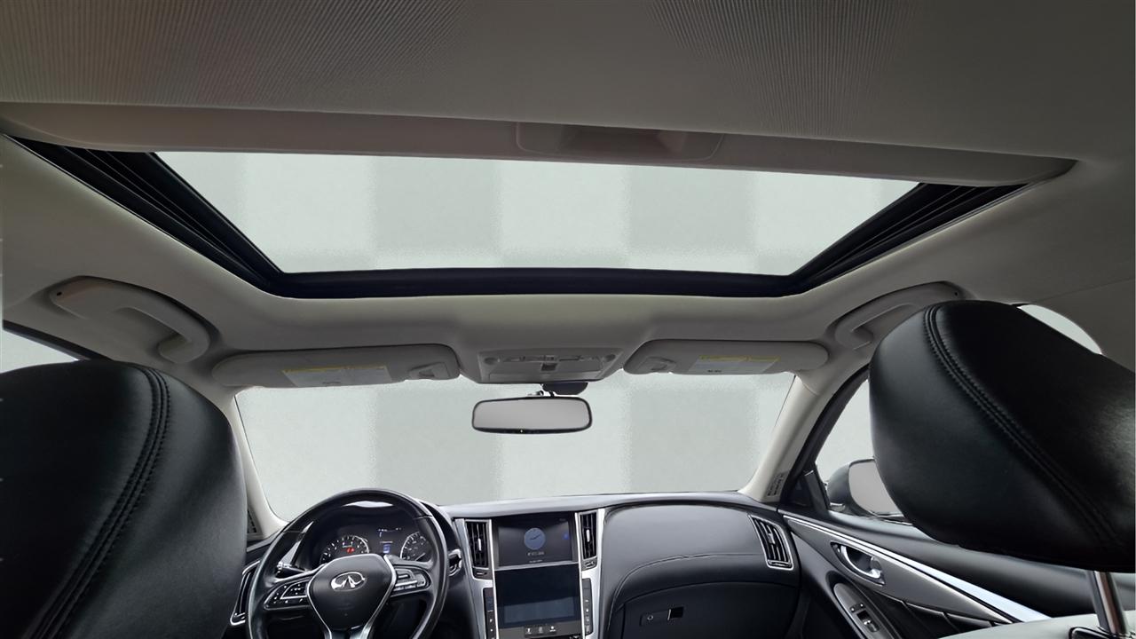 Infiniti Q50 3.0t LUXE AWD 2019