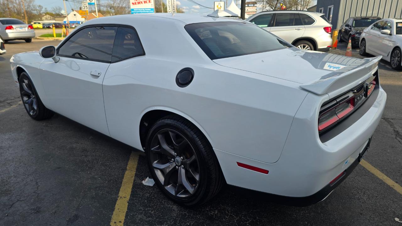 Dodge Challenger SXT 2018