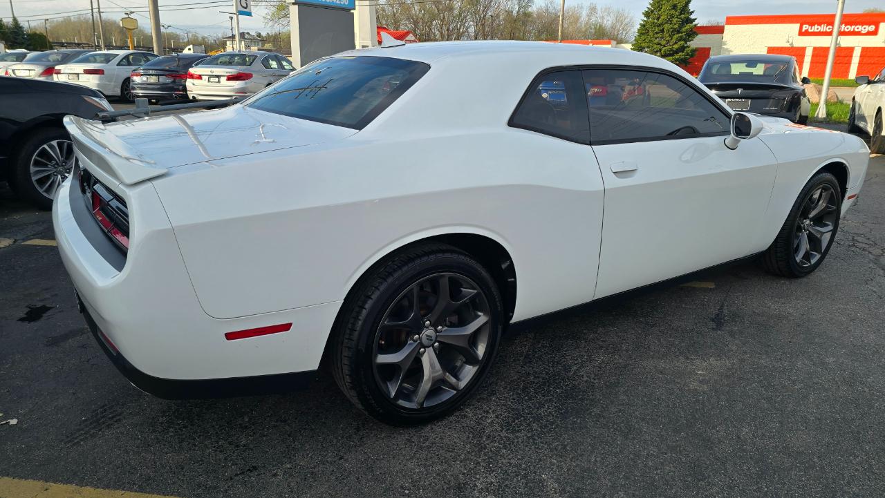 Dodge Challenger SXT 2018