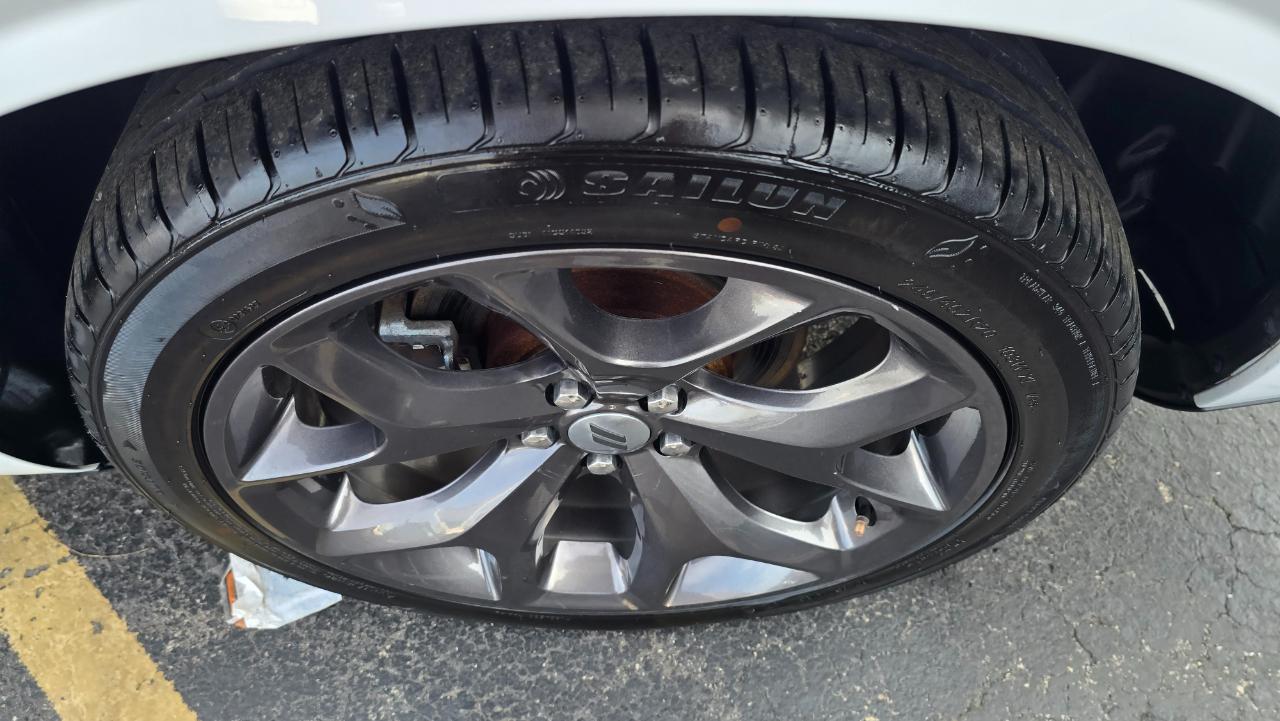 Dodge Challenger SXT 2018