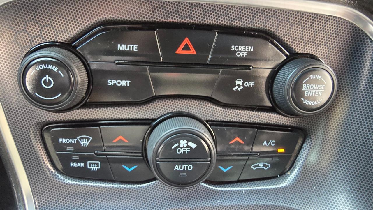 Dodge Challenger SXT 2018