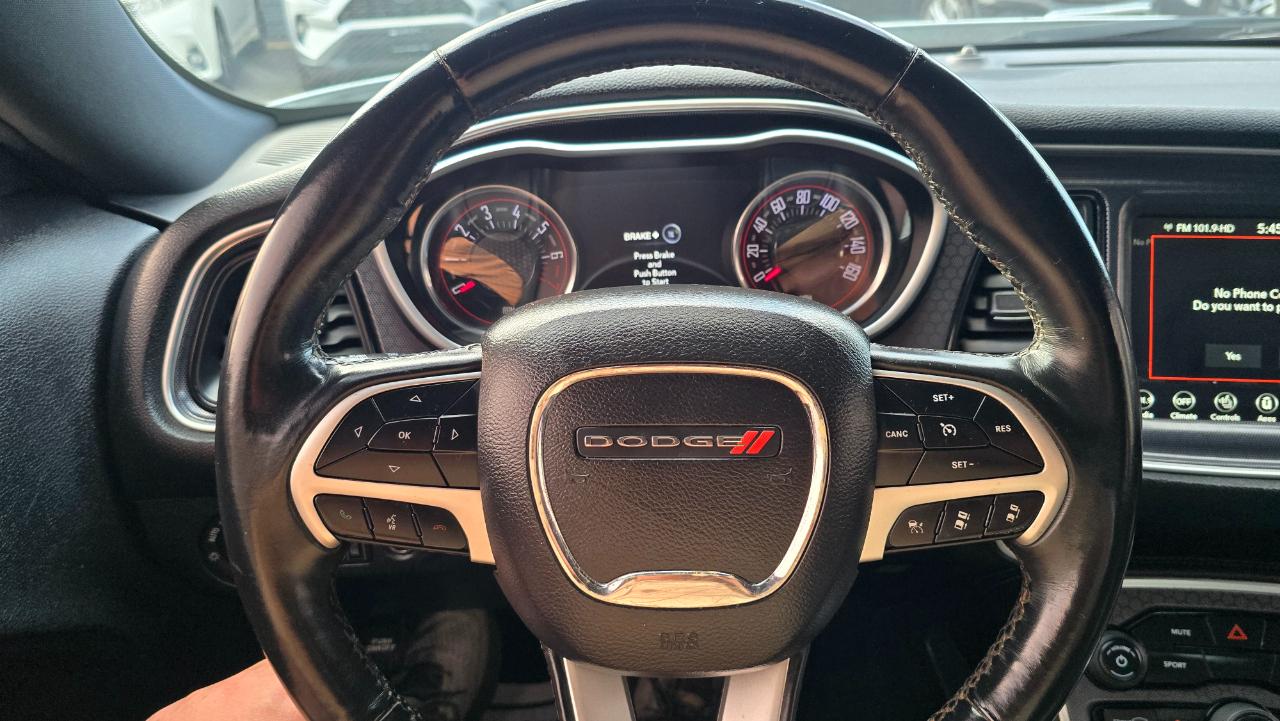 Dodge Challenger SXT 2018