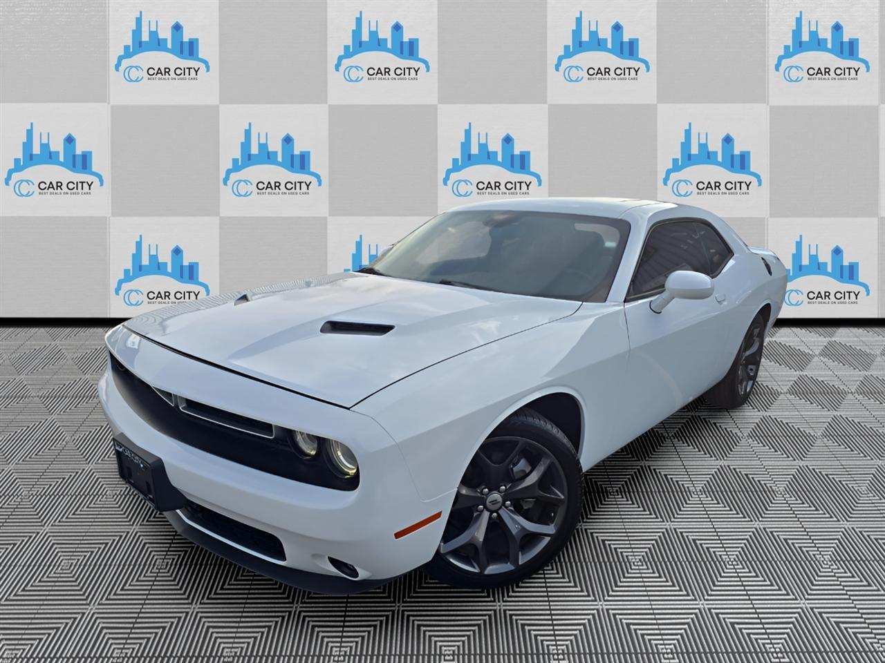Dodge Challenger SXT 2018