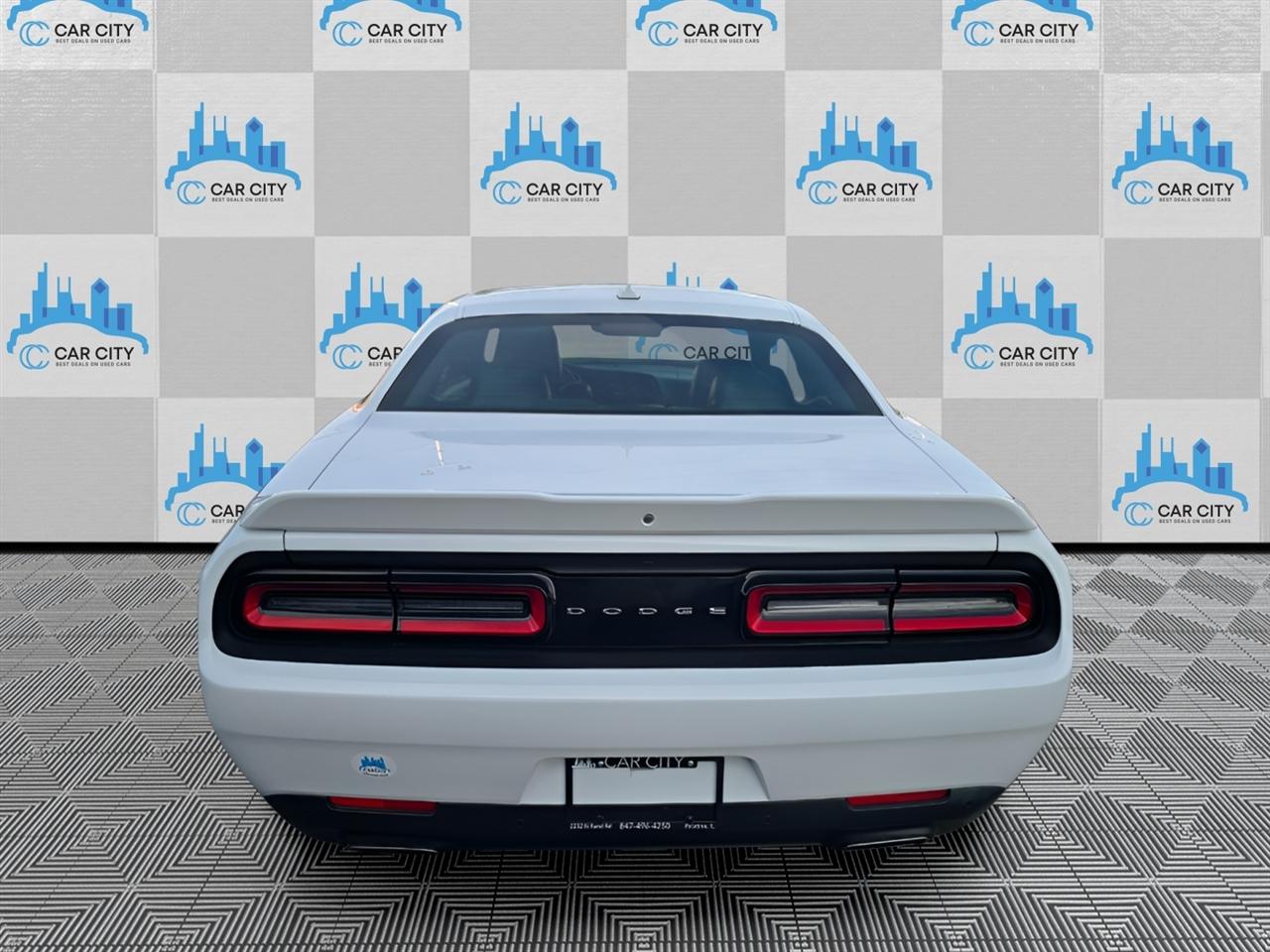 Dodge Challenger SXT 2018
