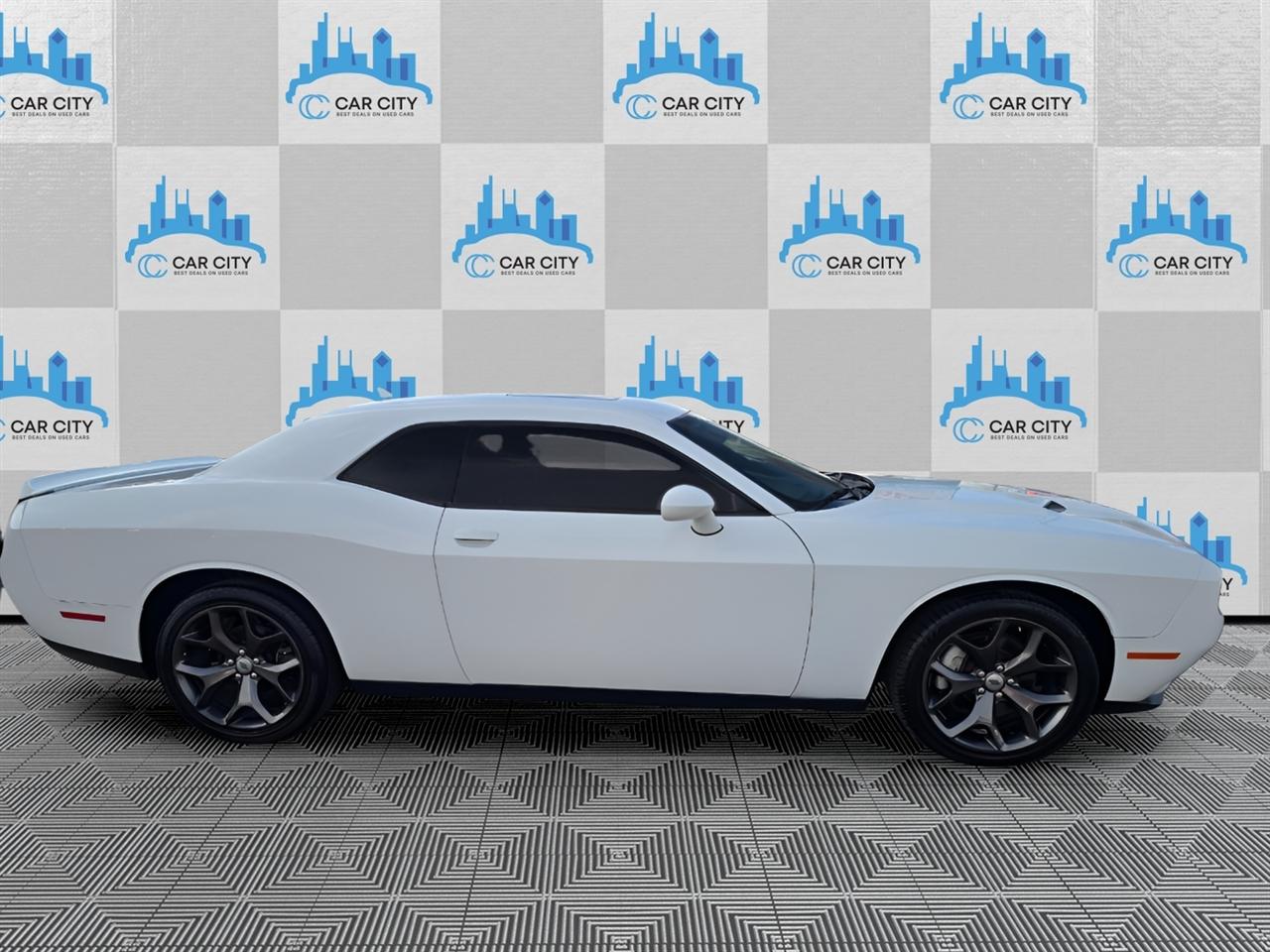 Dodge Challenger SXT 2018