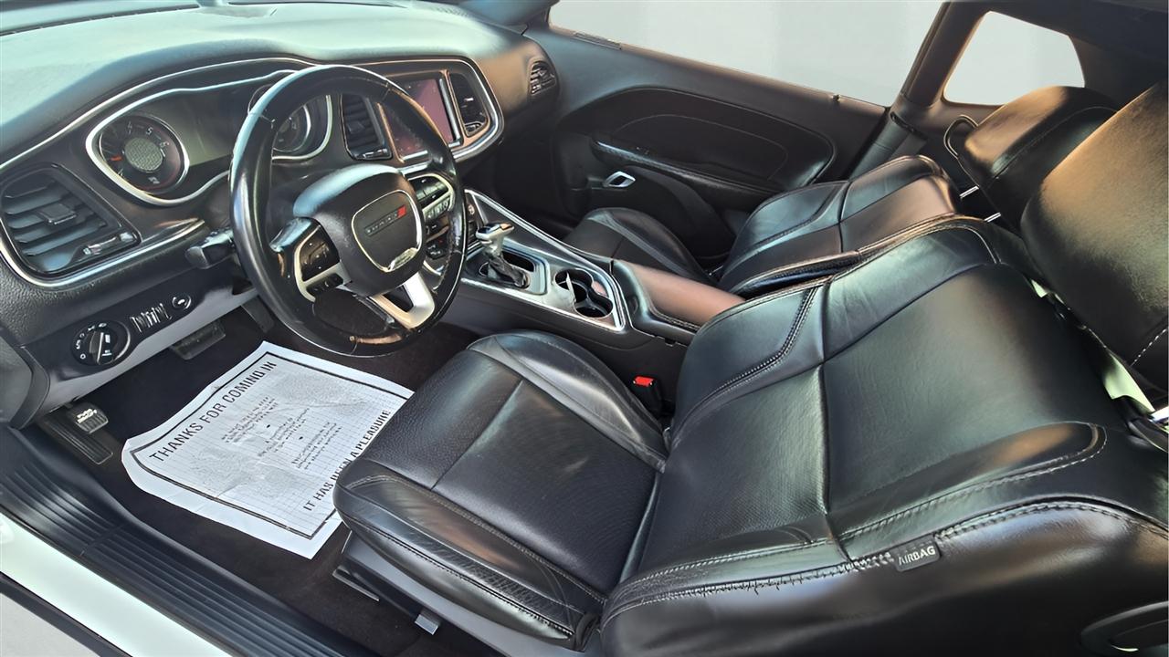 Dodge Challenger SXT 2018