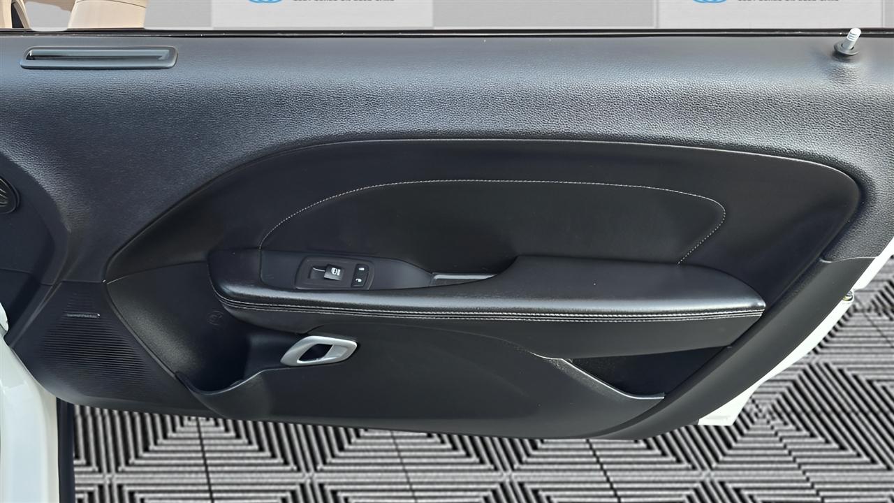 Dodge Challenger SXT 2018