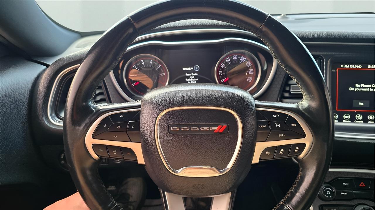 Dodge Challenger SXT 2018