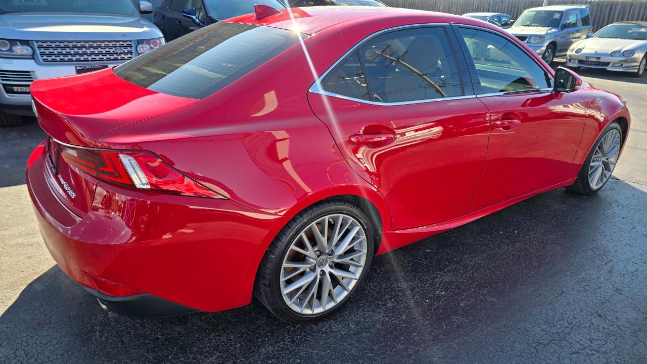 Lexus IS 300 AWD 2016