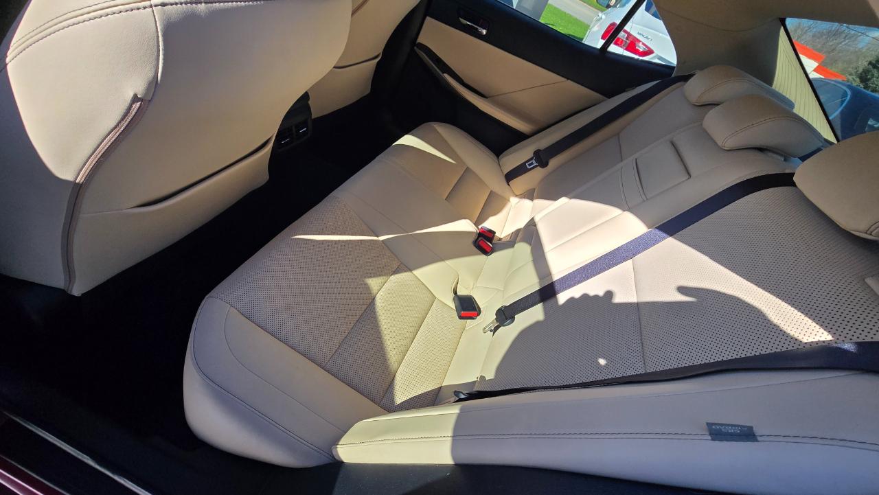 Lexus IS 300 AWD 2016