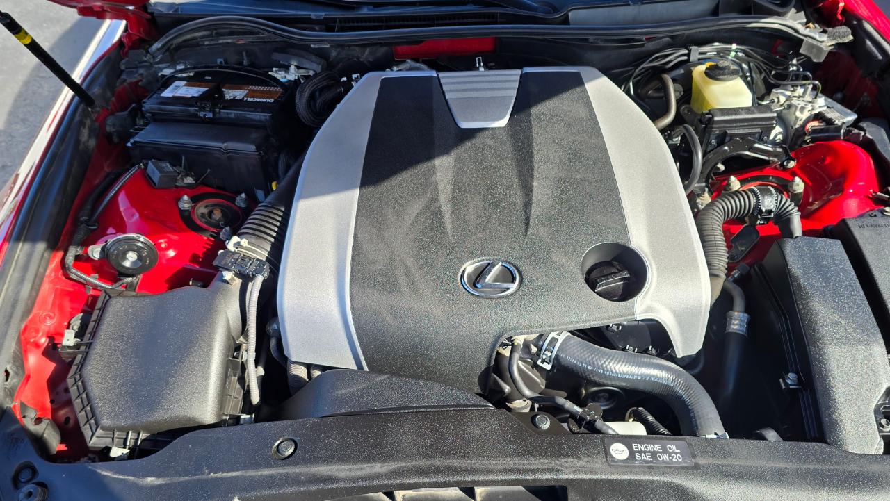 Lexus IS 300 AWD 2016