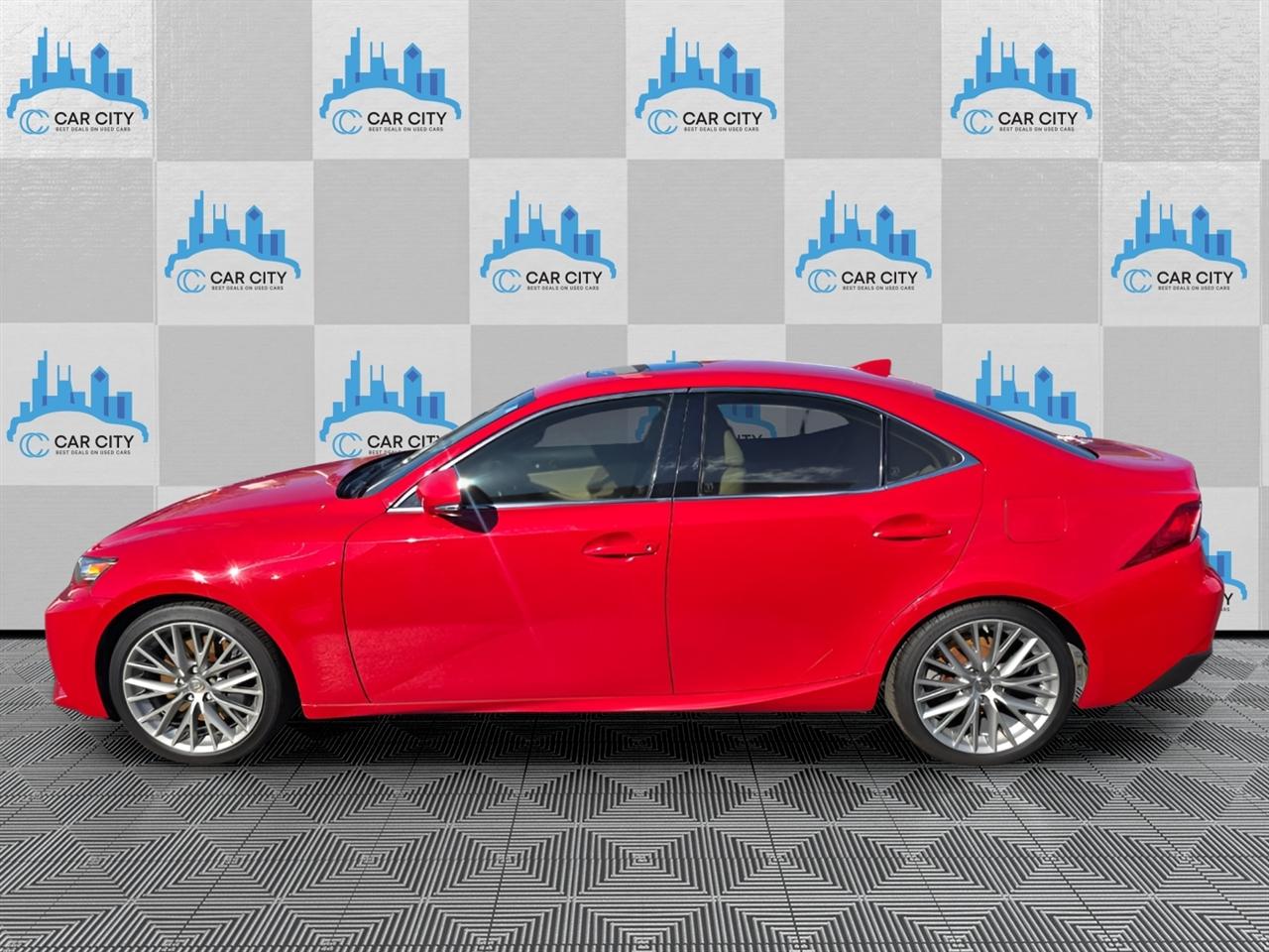 Lexus IS 300 AWD 2016