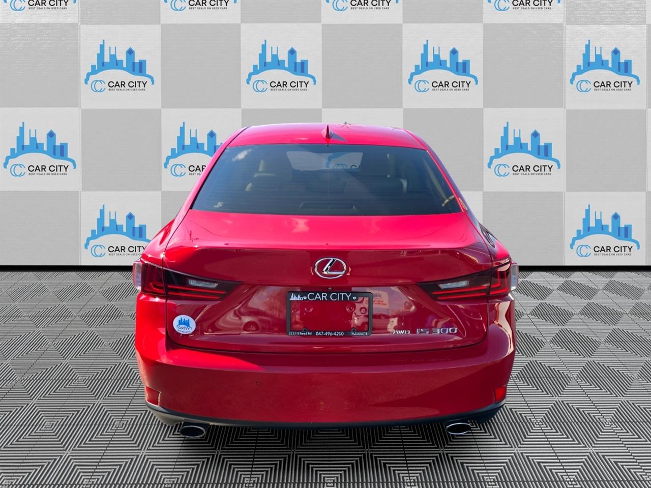 Lexus IS 300 AWD 2016