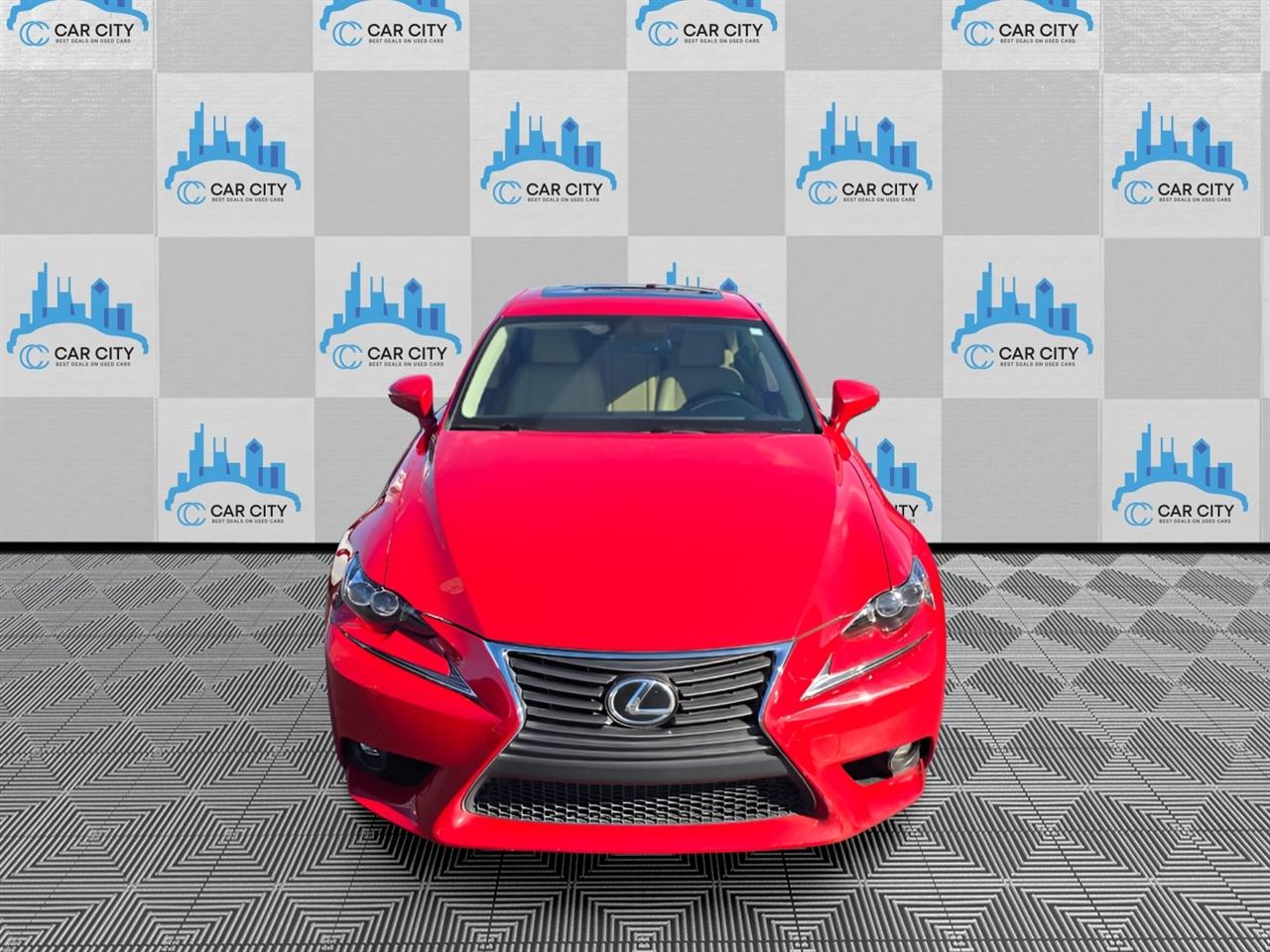 Lexus IS 300 AWD 2016