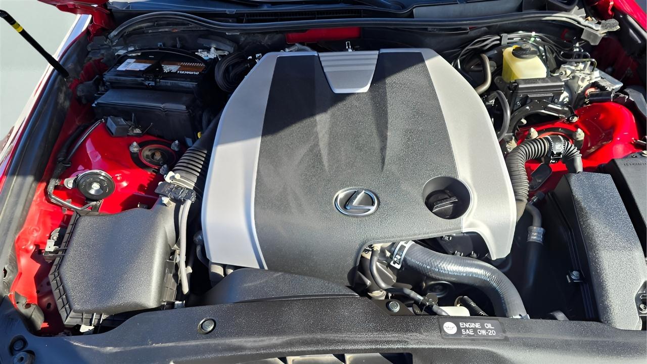 Lexus IS 300 AWD 2016