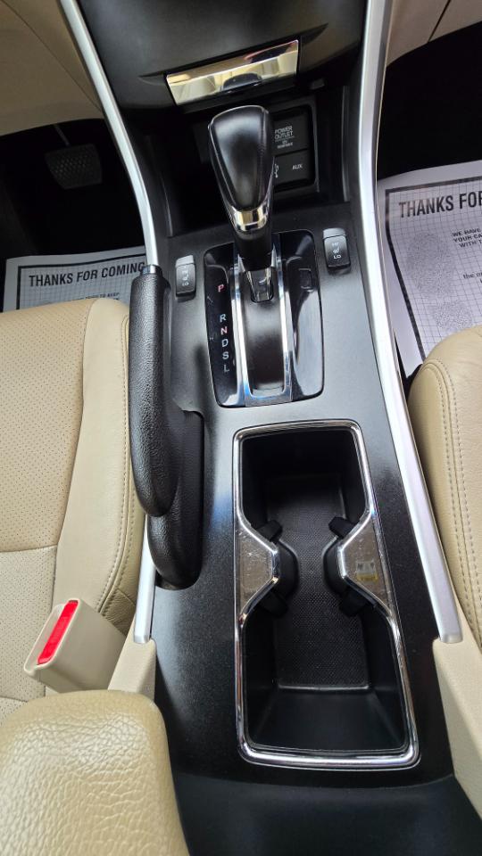 Honda Accord EX-L Sedan CVT 2013