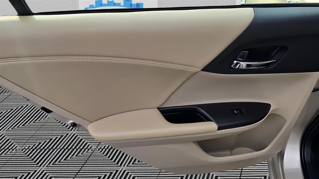 Honda Accord EX-L Sedan CVT 2013