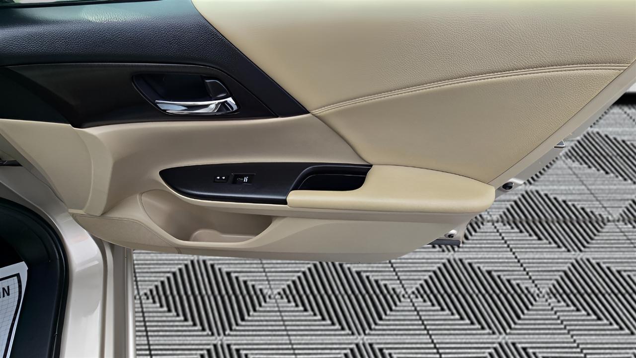 Honda Accord EX-L Sedan CVT 2013