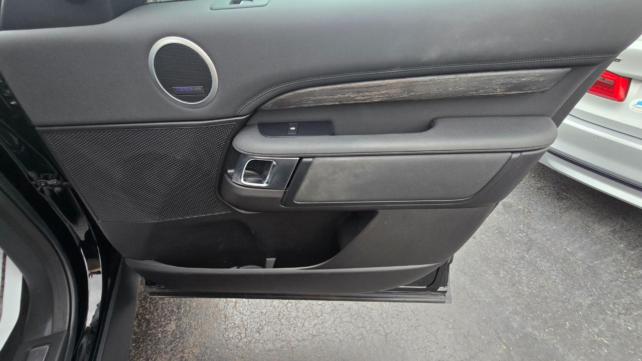 Land Rover Discovery HSE 2019