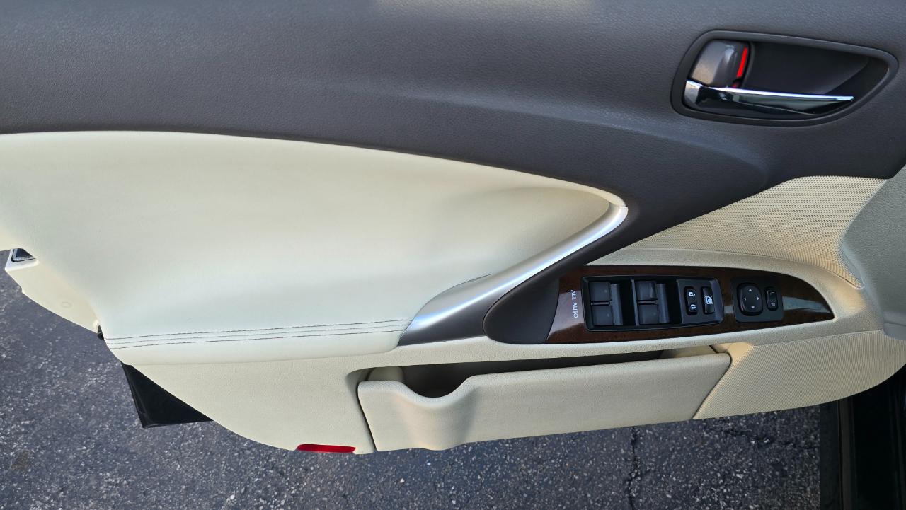 Lexus IS IS 250 AWD 2010