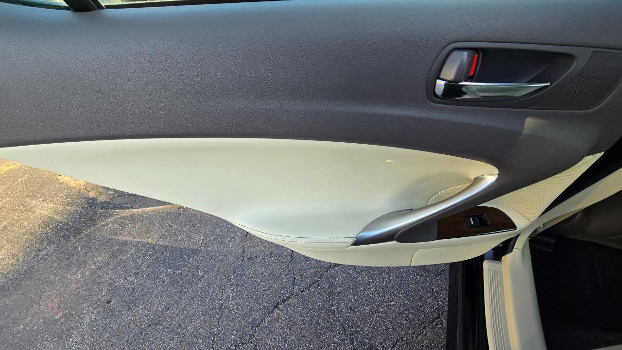 Lexus IS IS 250 AWD 2010