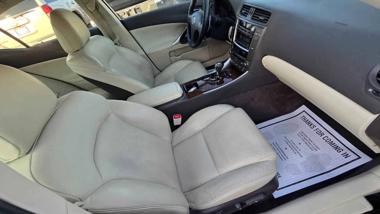 Lexus IS IS 250 AWD 2010