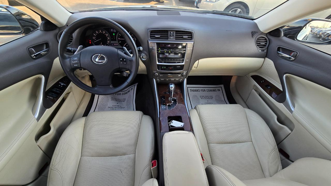 Lexus IS IS 250 AWD 2010
