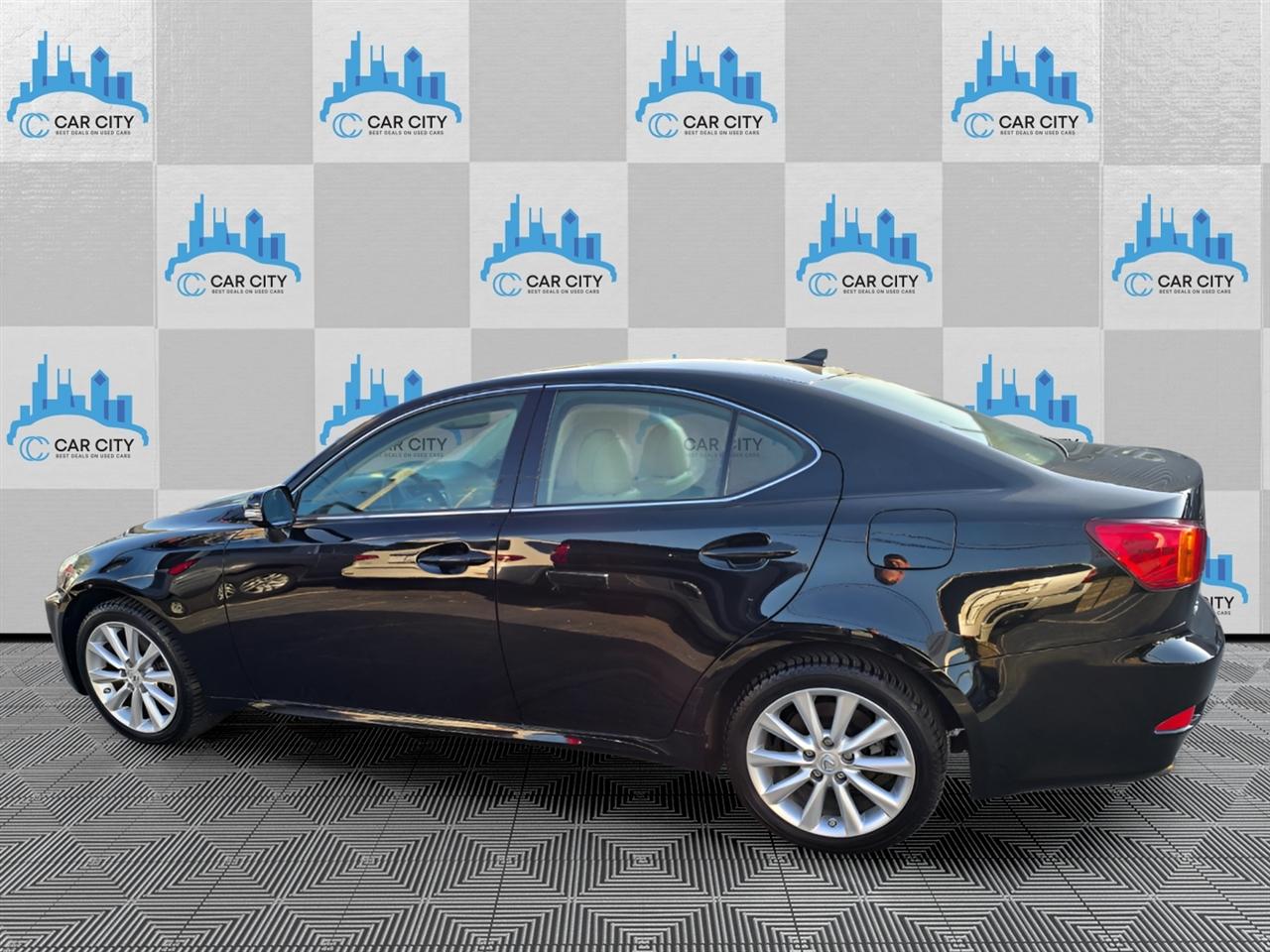 Lexus IS IS 250 AWD 2010