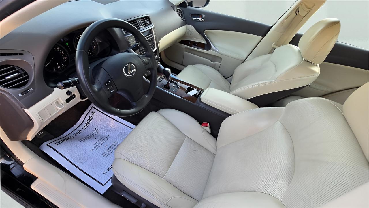 Lexus IS IS 250 AWD 2010