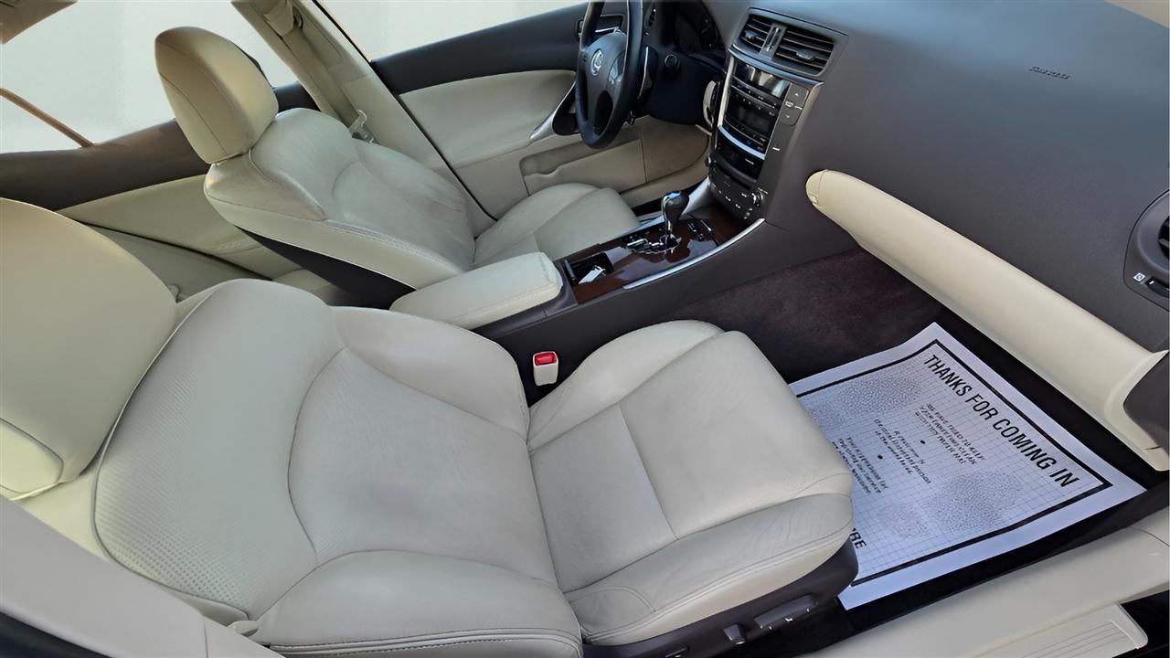 Lexus IS IS 250 AWD 2010