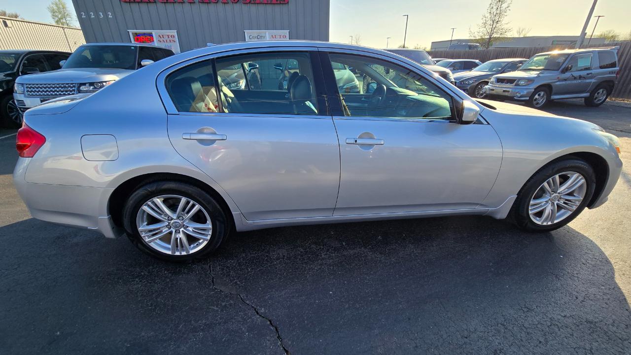 Infiniti G Sedan G37x AWD 2011