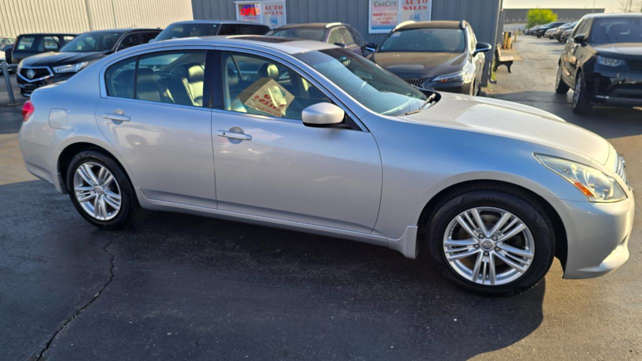 Infiniti G Sedan G37x AWD 2011