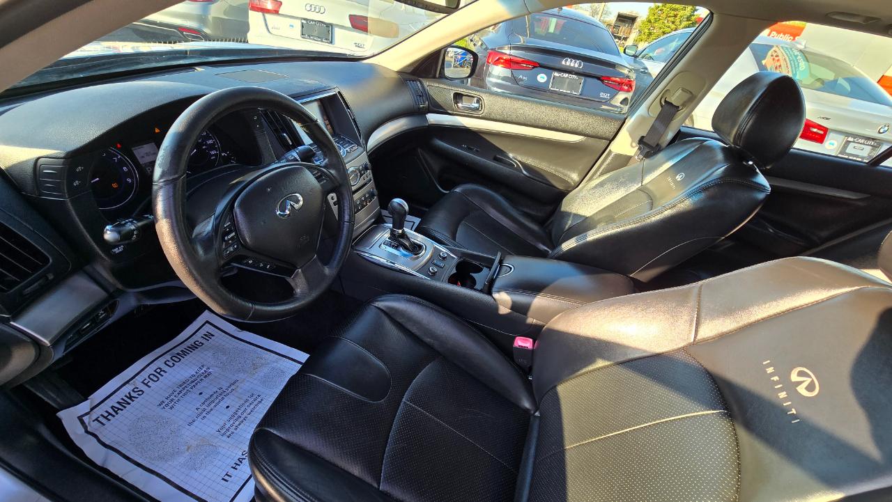 Infiniti G Sedan G37x AWD 2011