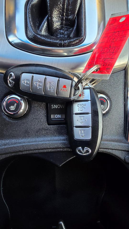 Infiniti G Sedan G37x AWD 2011