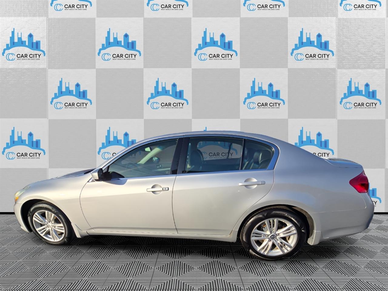 Infiniti G Sedan G37x AWD 2011