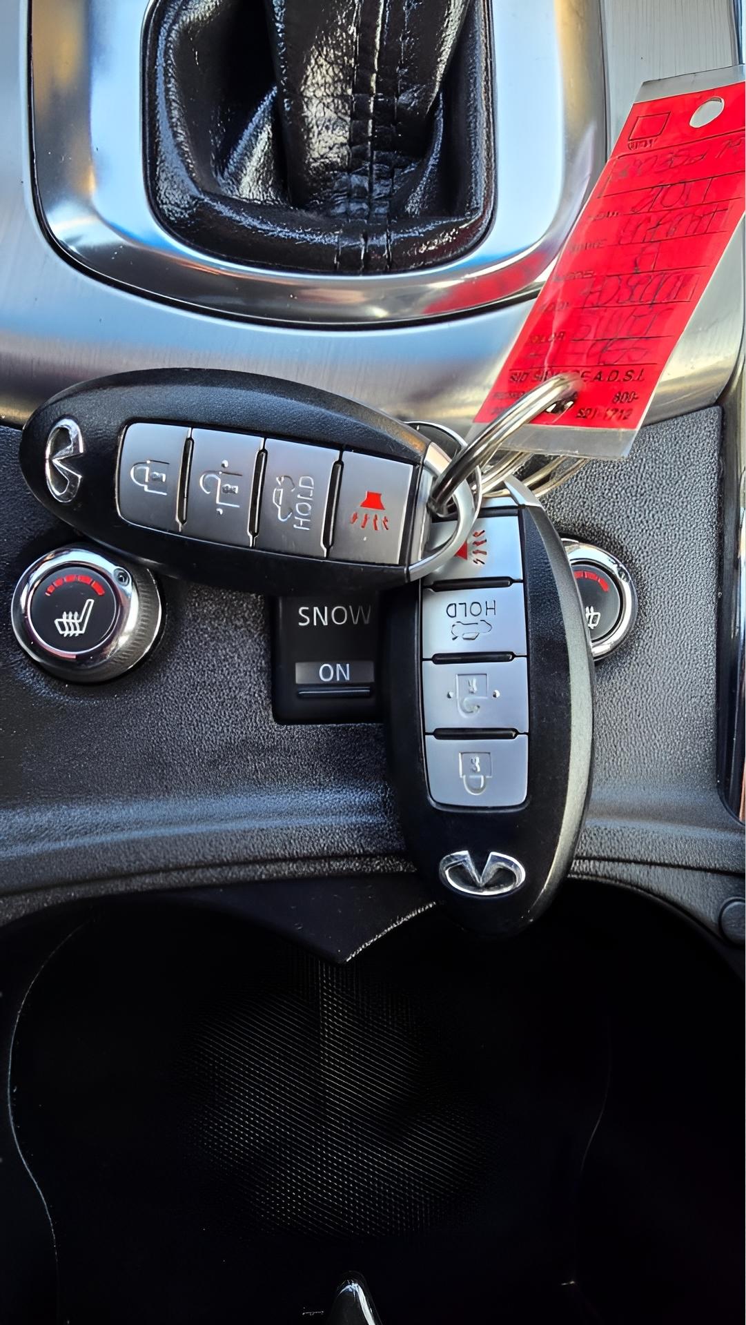 Infiniti G Sedan G37x AWD 2011