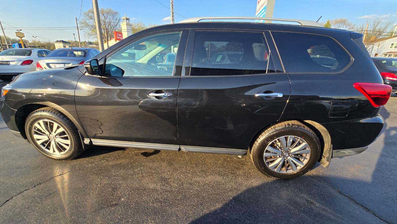 Nissan Pathfinder Platinum 4WD 2017