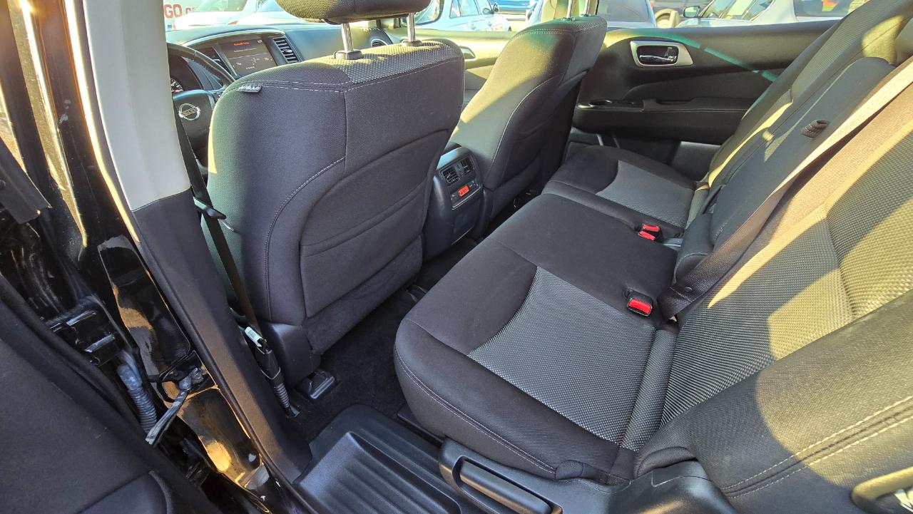 Nissan Pathfinder Platinum 4WD 2017