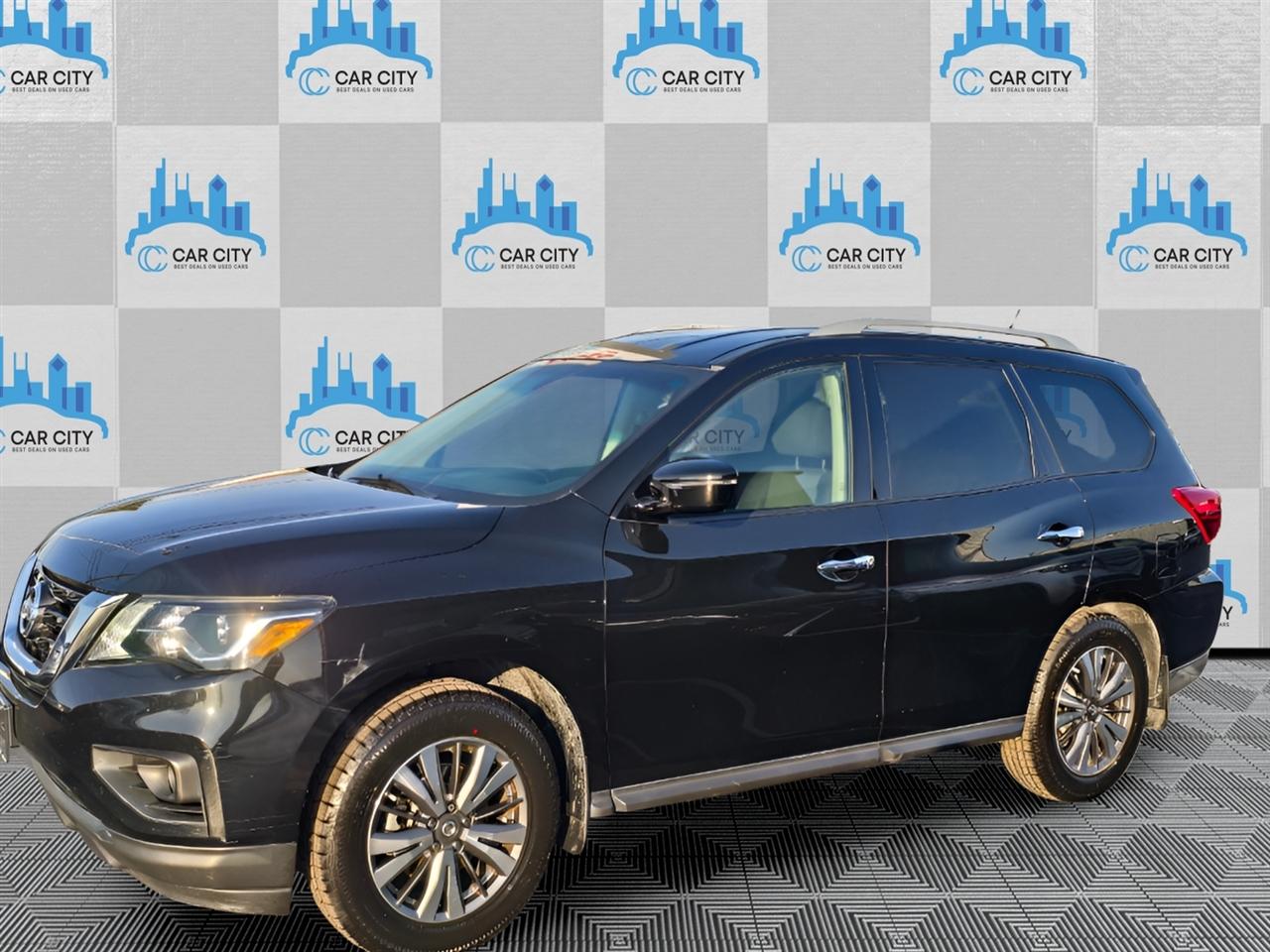 Nissan Pathfinder Platinum 4WD 2017