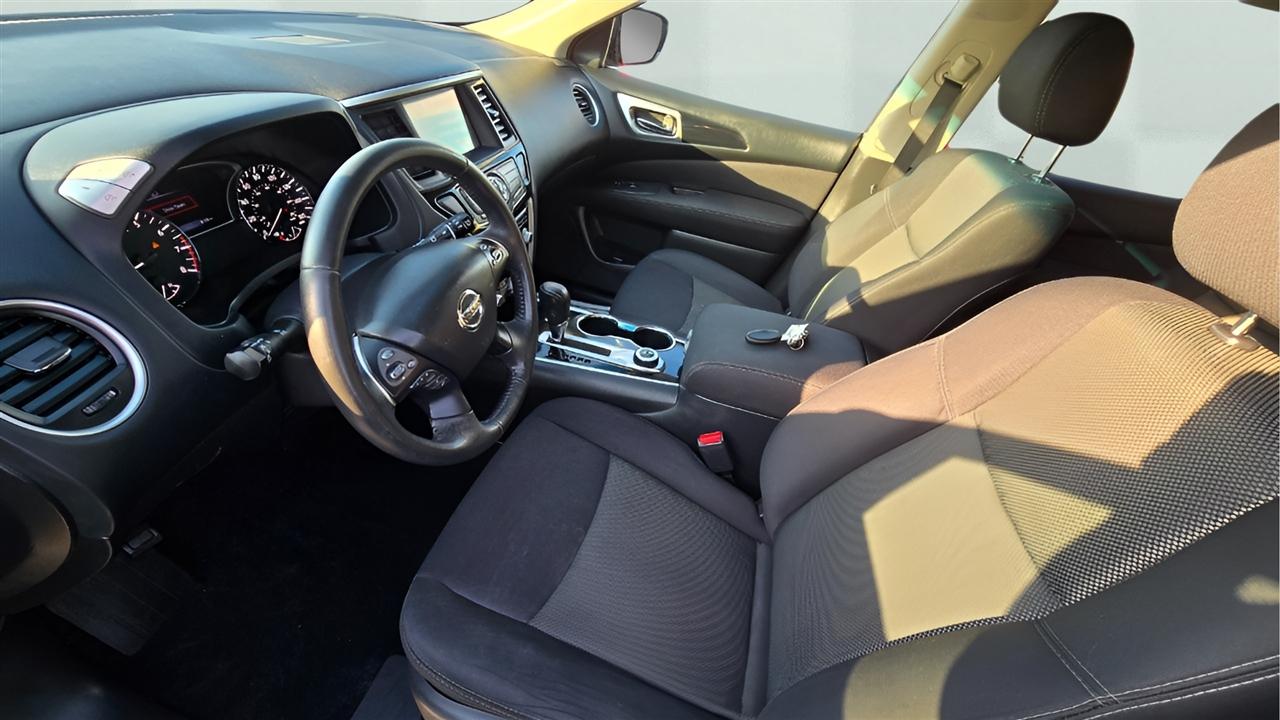 Nissan Pathfinder Platinum 4WD 2017