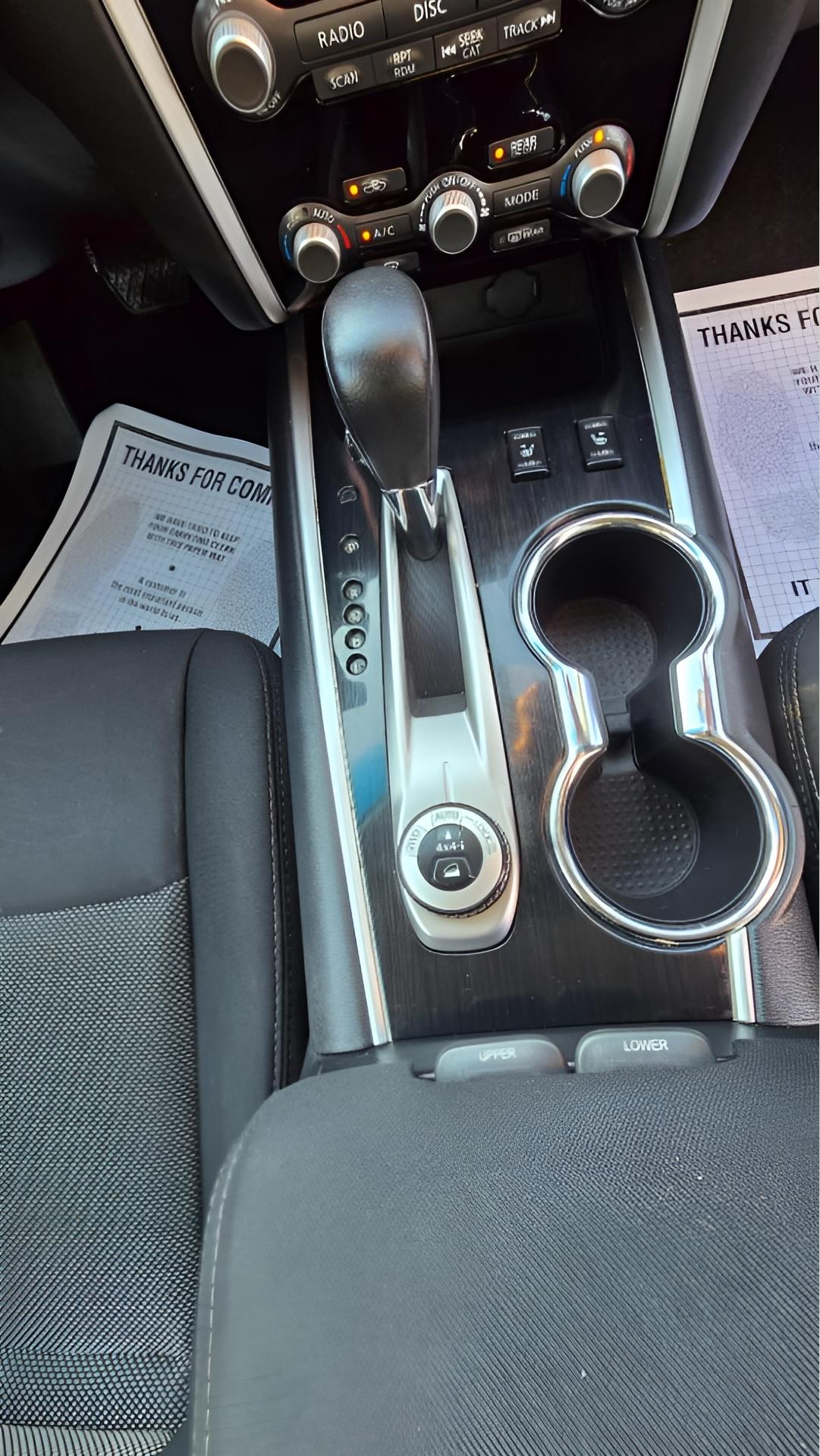 Nissan Pathfinder Platinum 4WD 2017