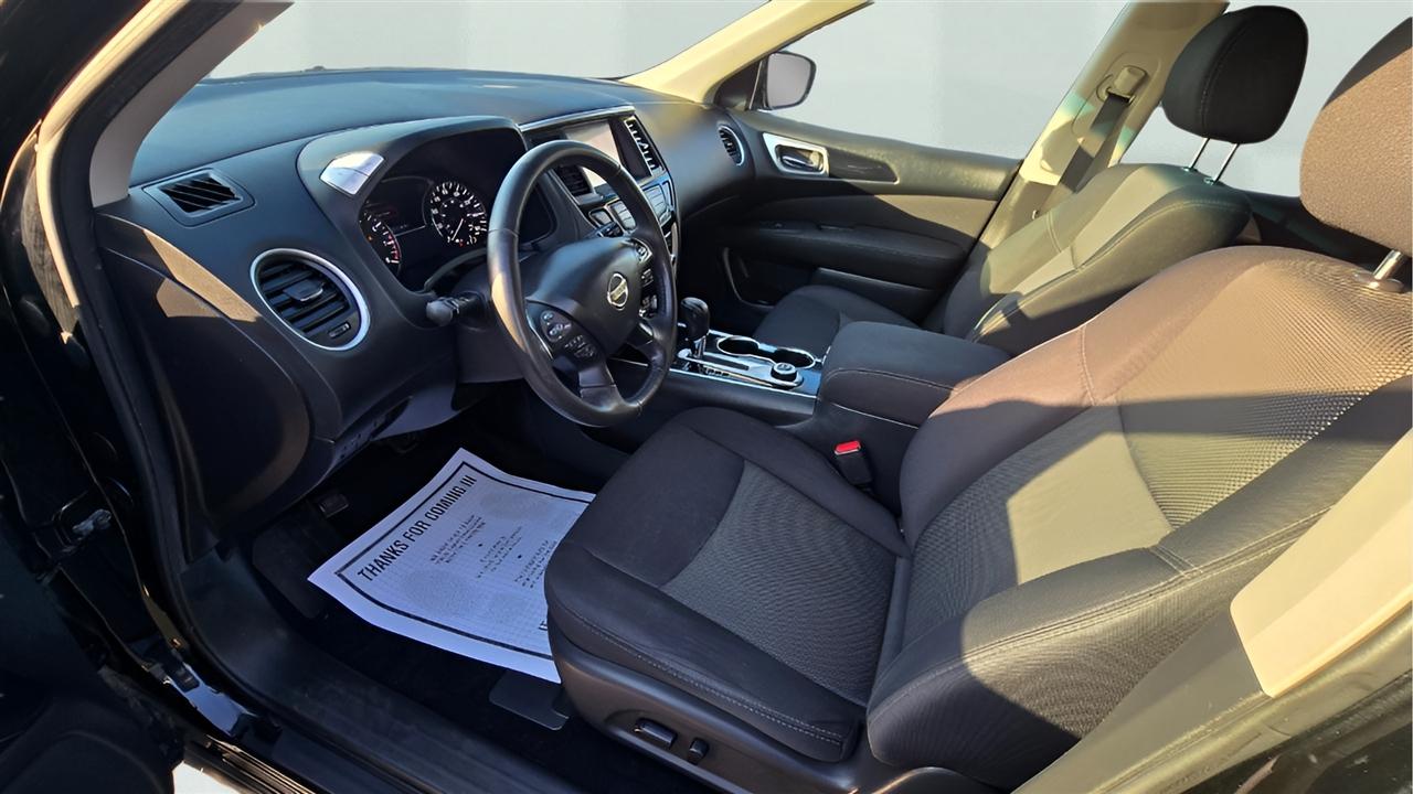 Nissan Pathfinder Platinum 4WD 2017