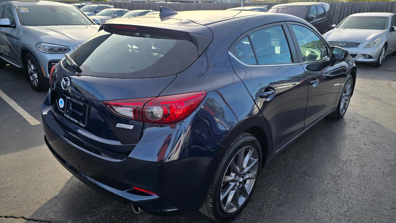 Mazda MAZDA3 s Grand Touring AT 5-Door 2018