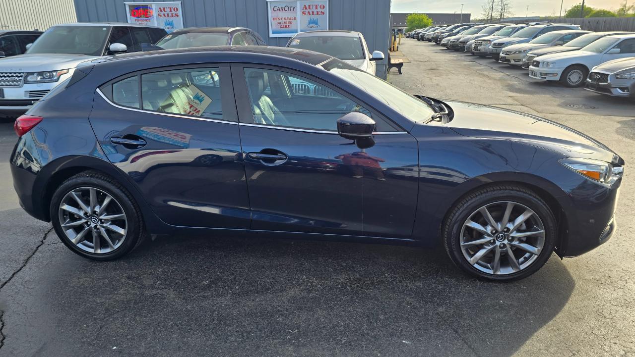 Mazda MAZDA3 s Grand Touring AT 5-Door 2018