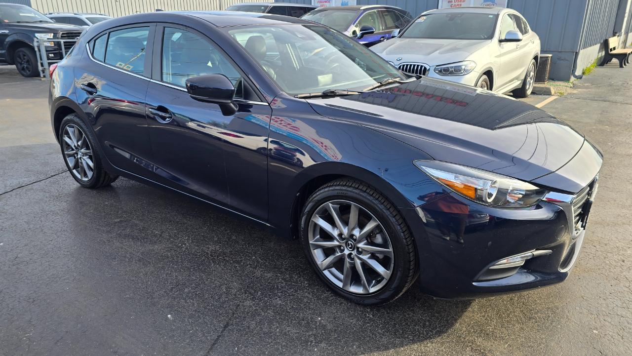 Mazda MAZDA3 s Grand Touring AT 5-Door 2018