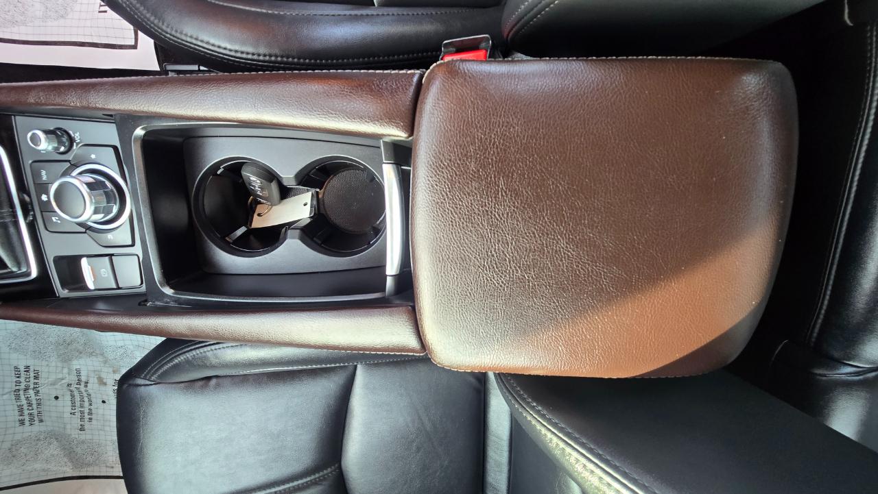 Mazda MAZDA3 s Grand Touring AT 5-Door 2018